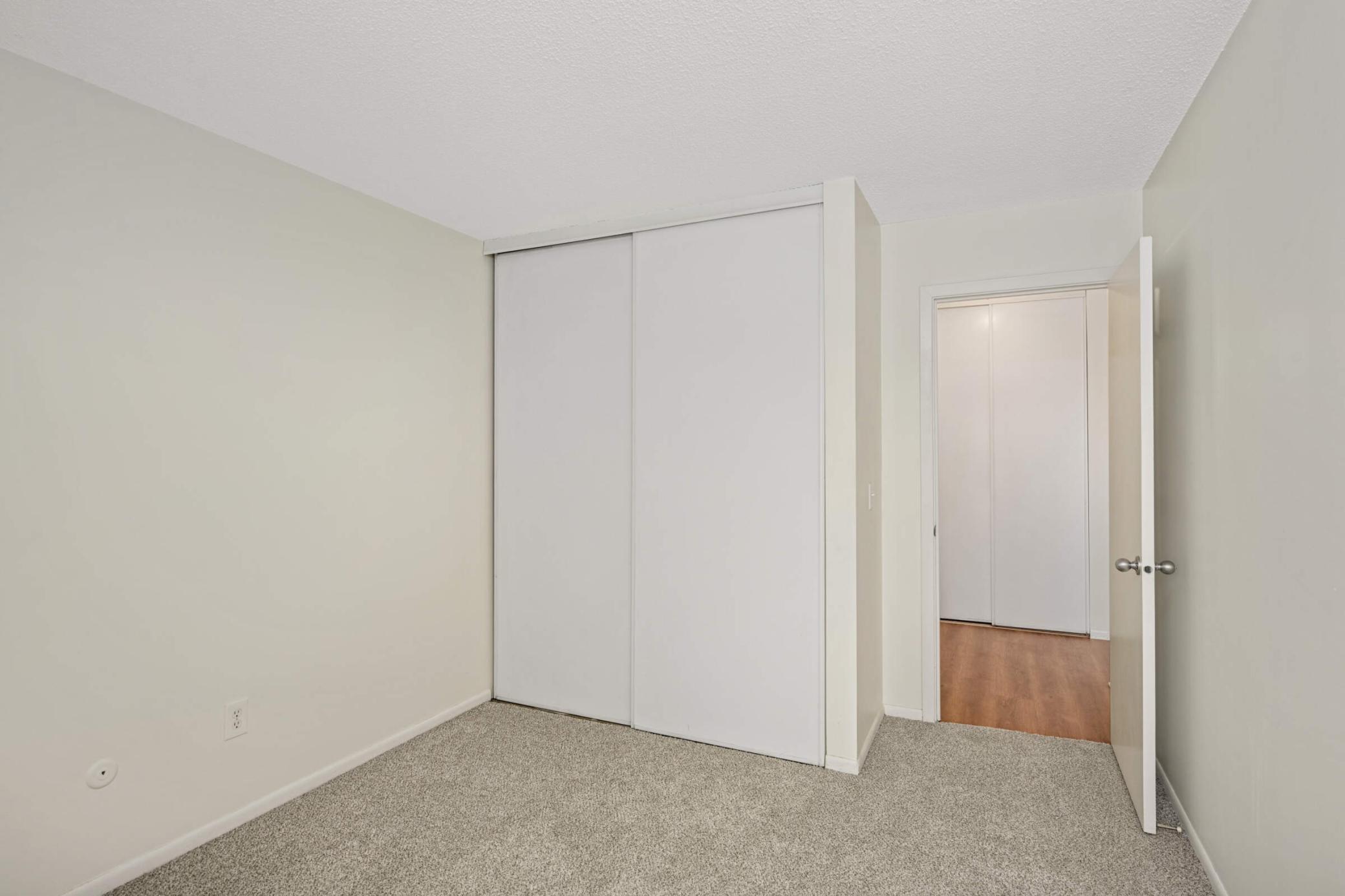 4130 Rahn Road, Unit 315 Eagan, MN 55122 - Photo 14 of 19 Gallery Image 14