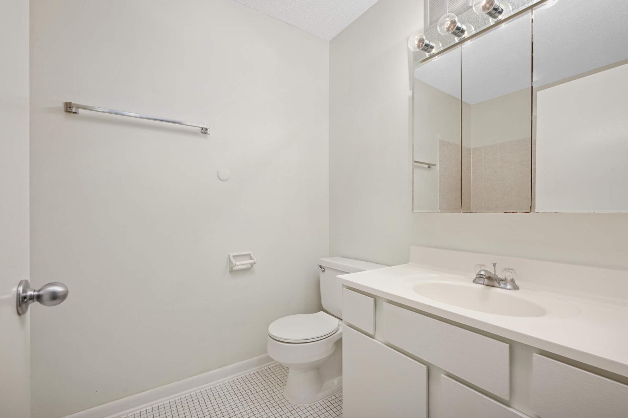 4130 Rahn Road, Unit 315 Eagan, MN 55122 - Photo 15 of 19 Gallery Image 15