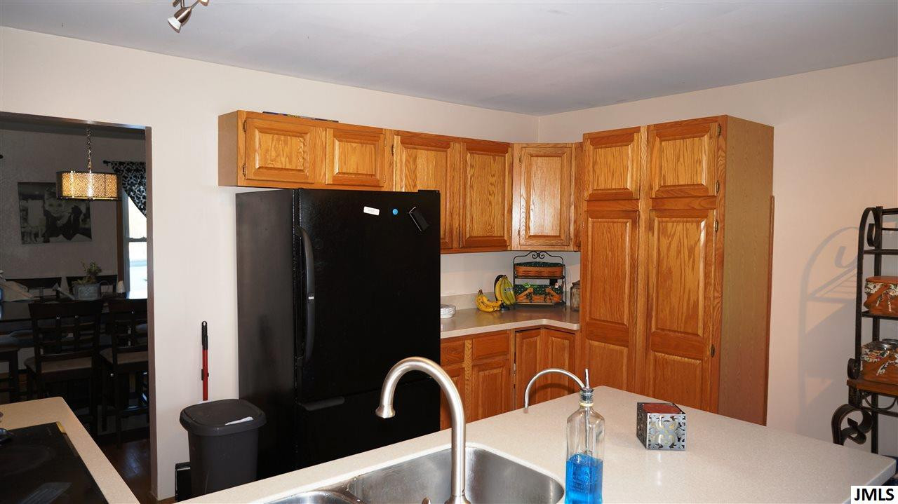 10880 Hayes Road Clarklake, MI 49234 - Photo 3 of 27 Photo 3