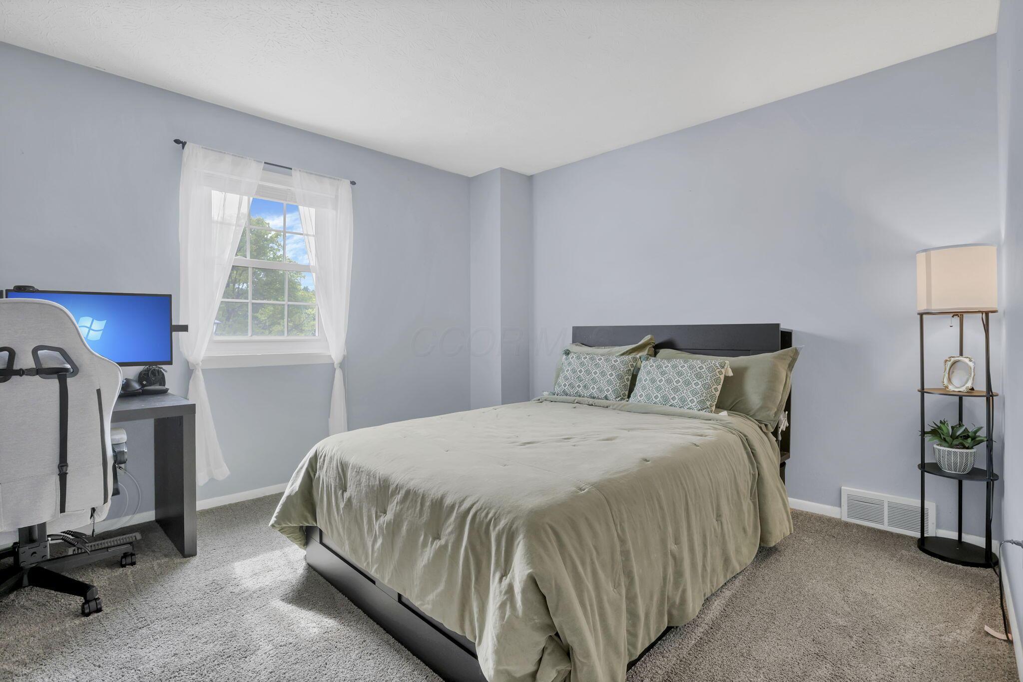 7610 Sancroft Road Columbus, OH 43235 - Photo 19 of 31 21-web-or-mls-4E7A5126
