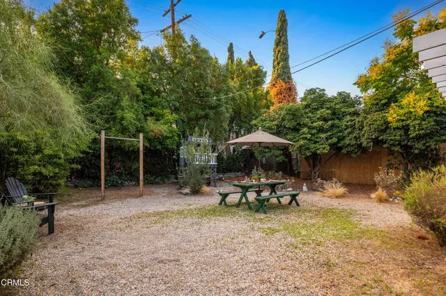 a view of outdoor space yard and patio