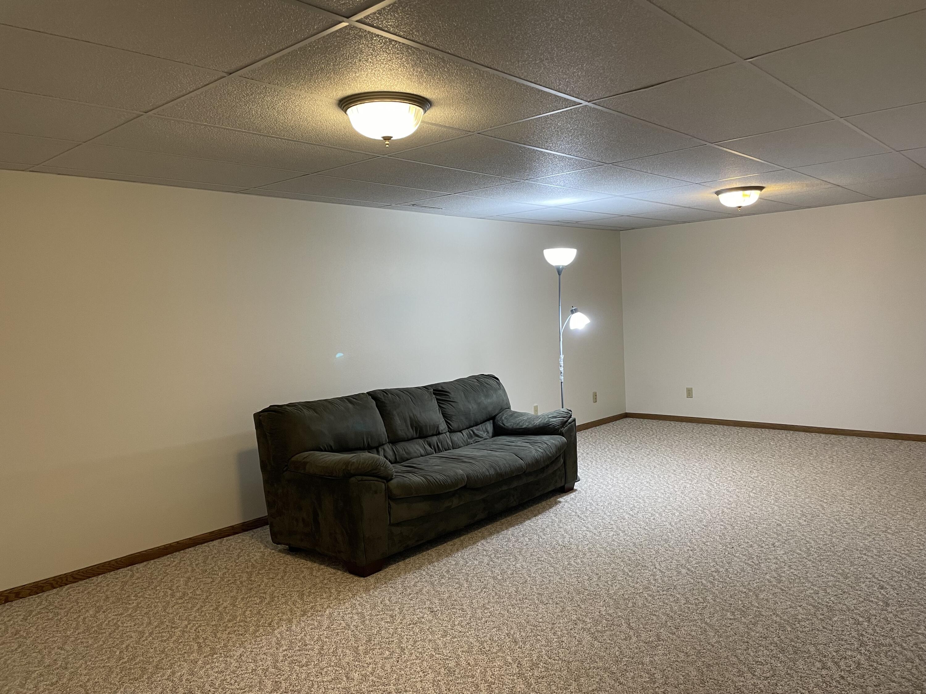 8475 Idyllview Avenue Sparta, WI 54656 - Photo 15 of 28 Family Room