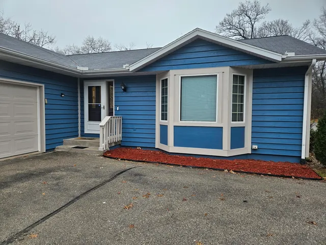 $385,000 | 8475 Idyllview Avenue, Sparta, WI 54656