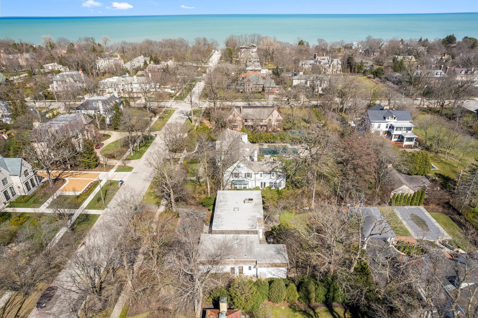 200 Hazel Avenue Glencoe, IL 60022 - Photo 2 of 51