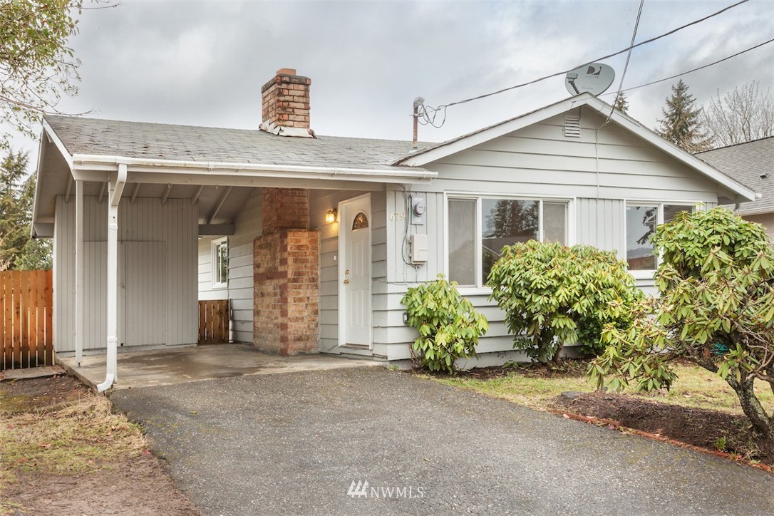 679 Union Avenue Northeast Renton, WA 98059 - Photo 1 of 14