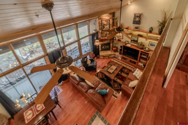 a picture of city view