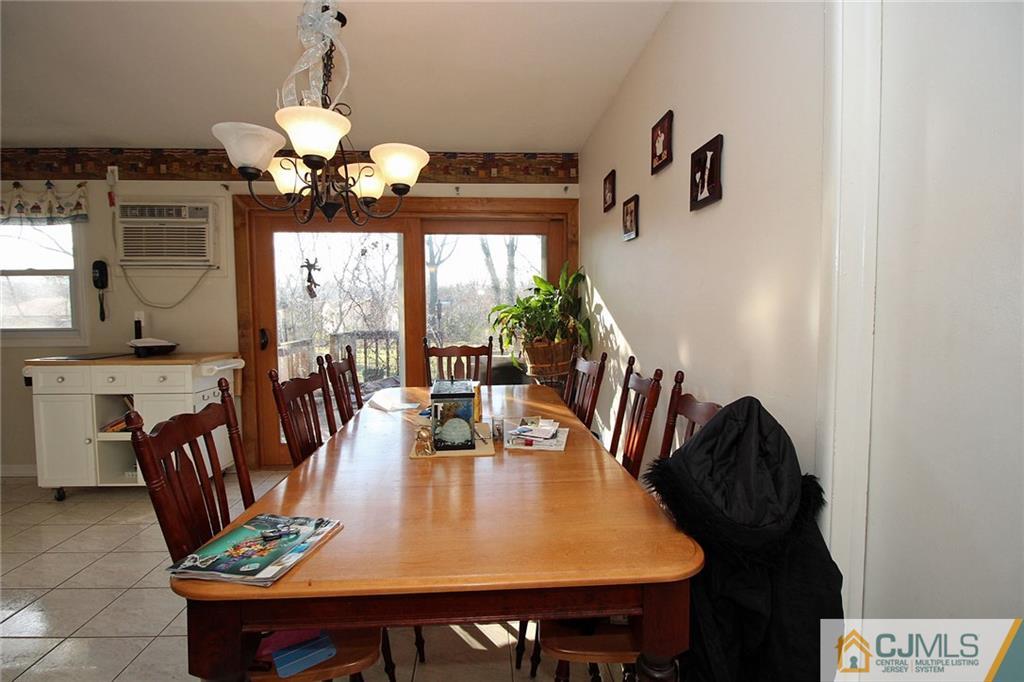 89 New Road Kendall Park, NJ 08824 - Photo 7 of 25 Gallery Image 7