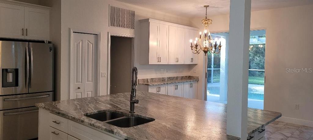 4802 Tea Rose Court Lutz, FL 33558 - Photo 3 of 16