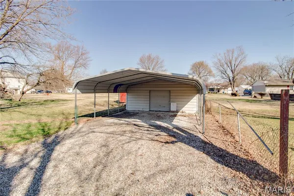 $125,000 | 907 West Exchange Street, Jerseyville, IL 62052
