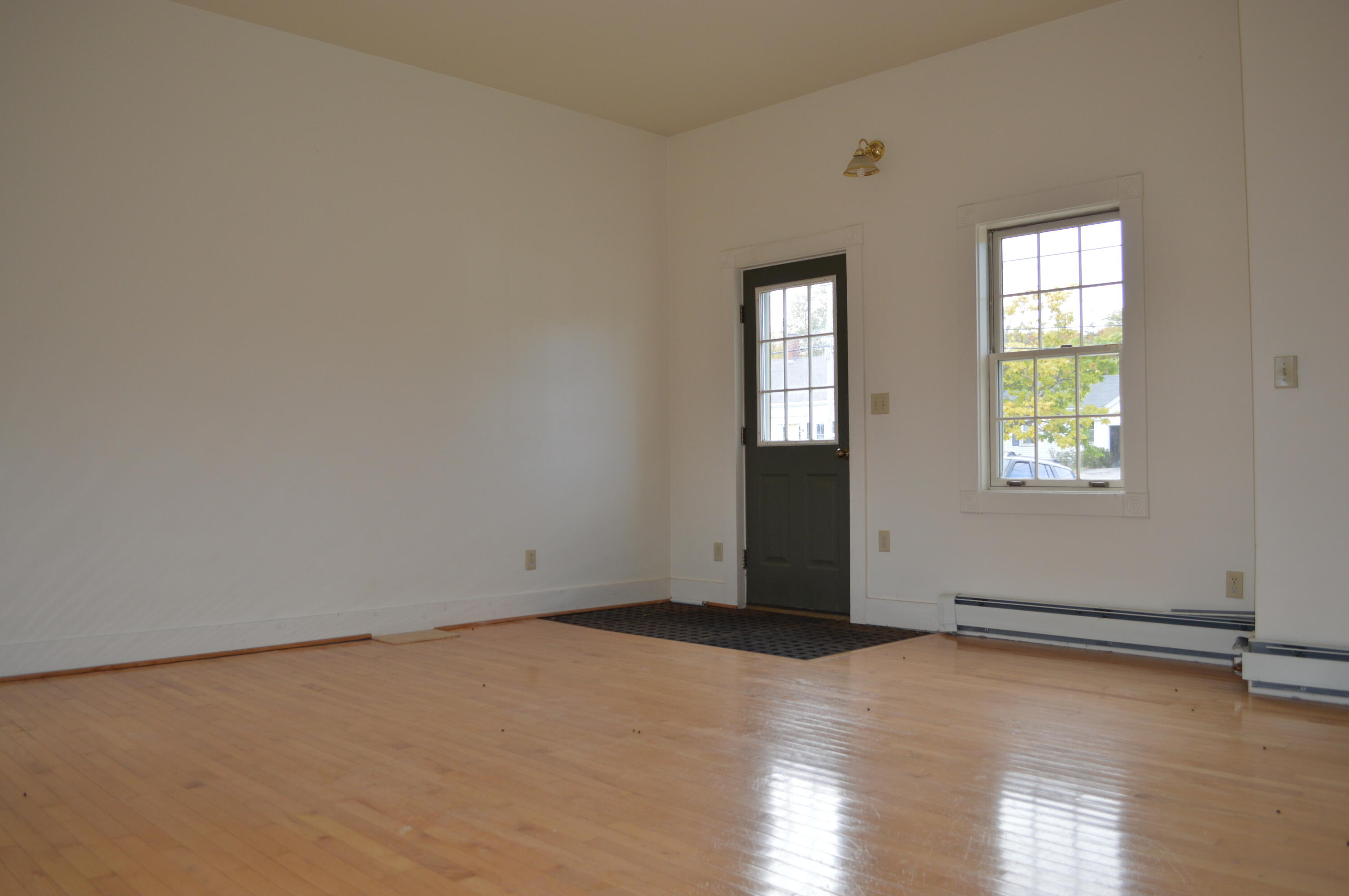189 Ellsworth Road Blue Hill, ME 04614 - Photo 4 of 13 Family Room