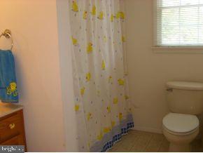 101 Castaway Road Manahawkin, NJ 08050 - Photo 15 of 24