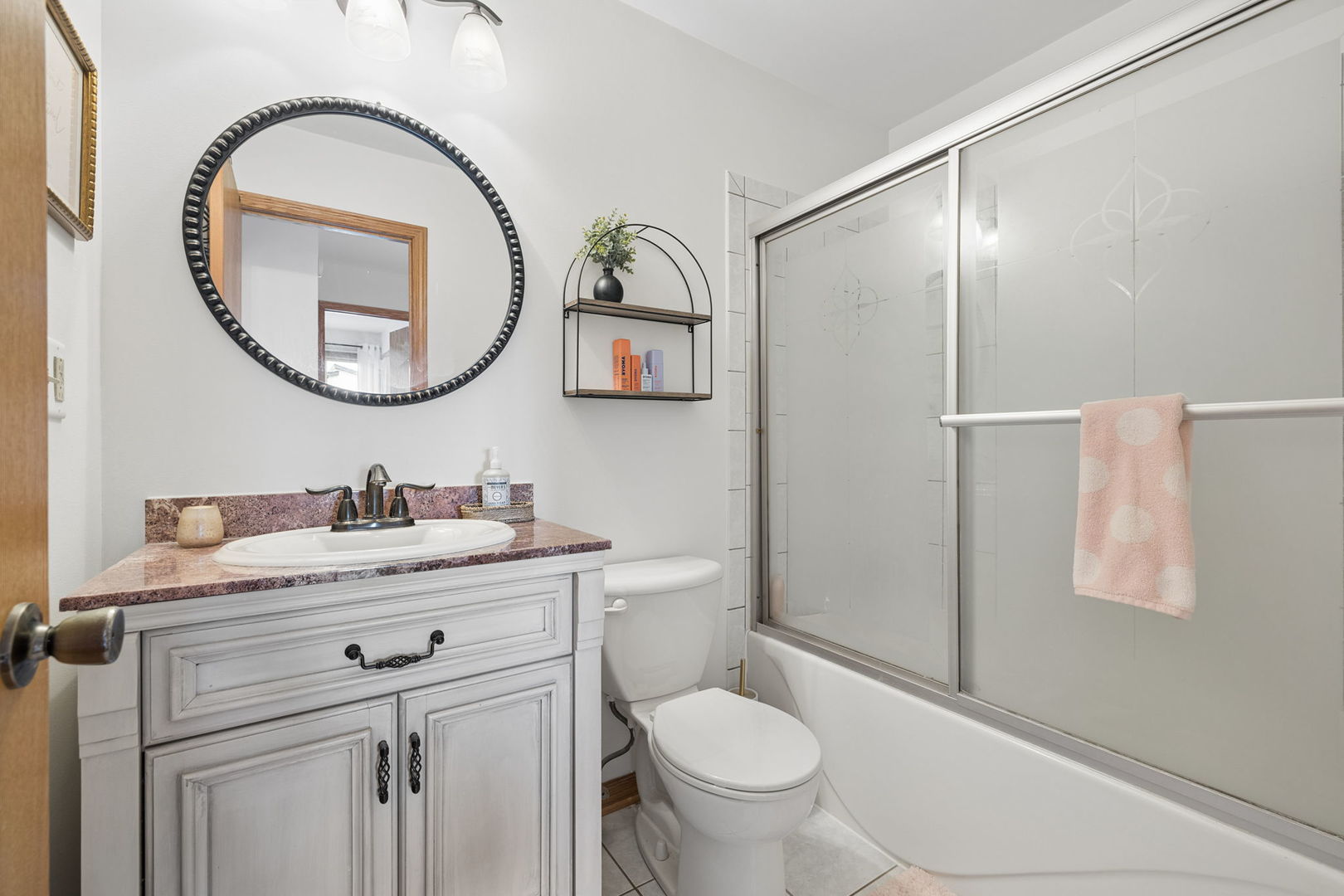 1073 Southgate Road New Lenox, IL 60451 - Photo 12 of 17 Gallery Image 12