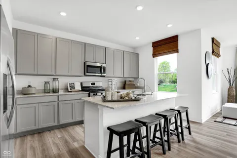 $435,000 | 7422 Allesley Drive, Avon, IN 46123