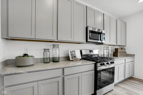 $435,000 | 7422 Allesley Drive, Avon, IN 46123