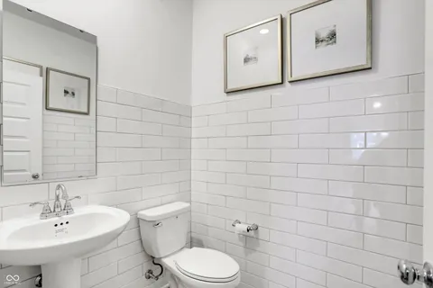 $435,000 | 7422 Allesley Drive, Avon, IN 46123