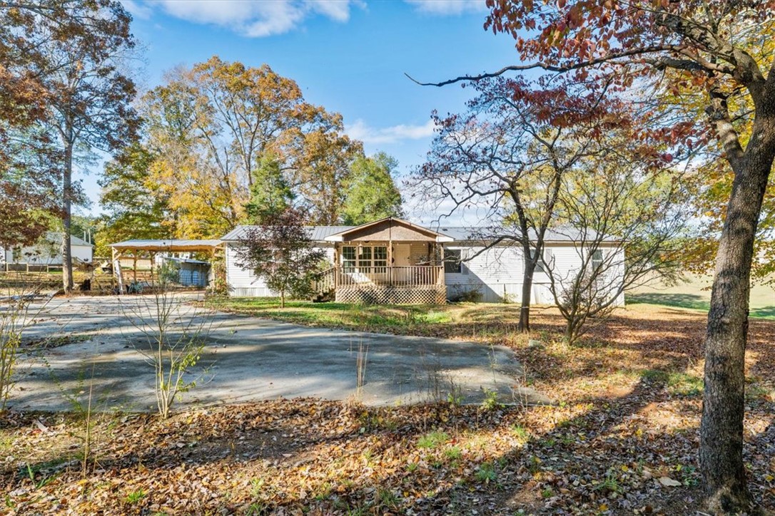 319 Grate Road Anderson, SC 29625 - Photo 2 of 45 Gallery Image 2