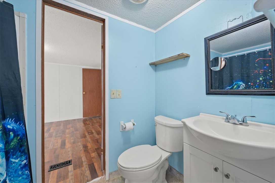 319 Grate Road Anderson, SC 29625 - Photo 23 of 45 Jack & Jill Bathroom