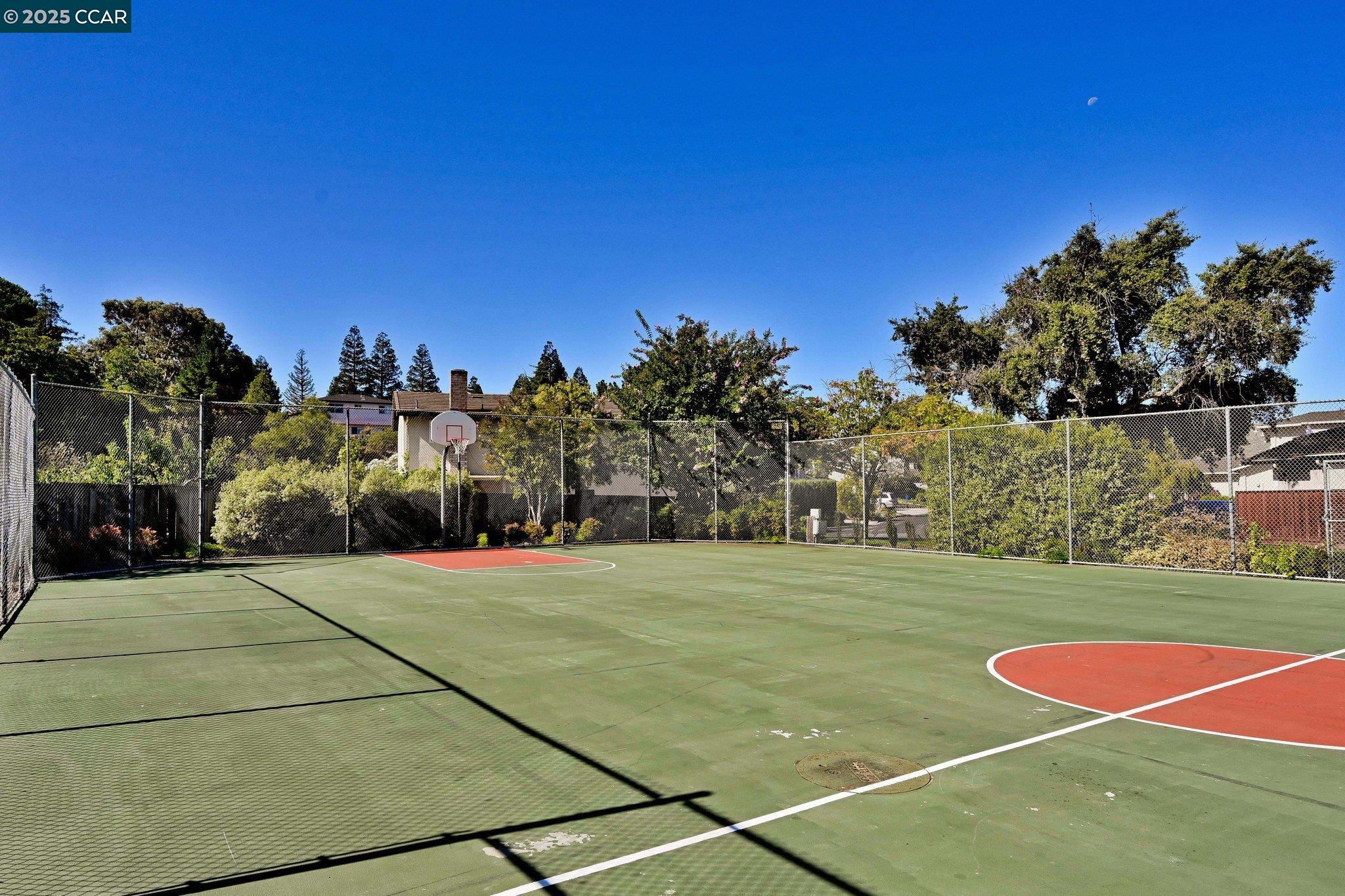 1181 Sunlight Circle Concord, CA 94518 - Photo 34 of 36 a view of a tennis court