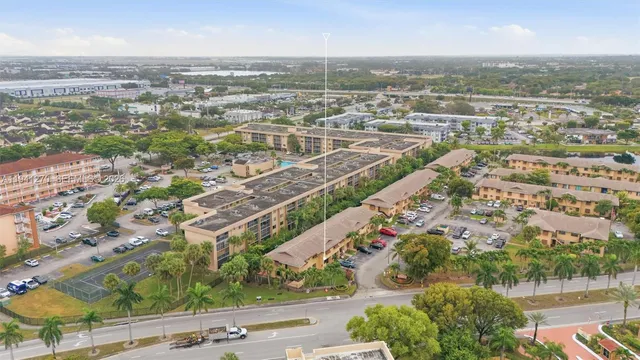 $2,300 | 6850 Northwest 173rd Drive, Unit 103, Hialeah, FL 33015