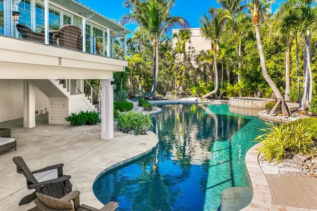 $13,500,000 | 4070 Loomis Avenue, Boca Grande, FL 33921