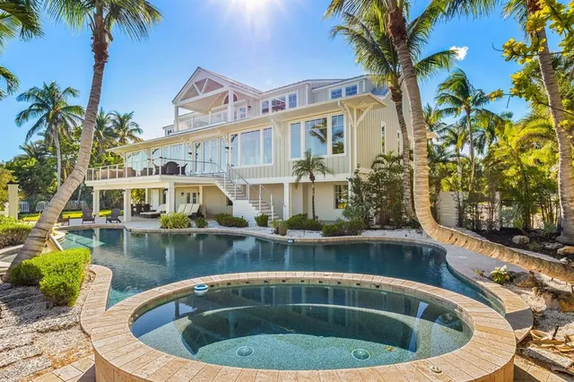 $13,500,000 | 4070 Loomis Avenue, Boca Grande, FL 33921