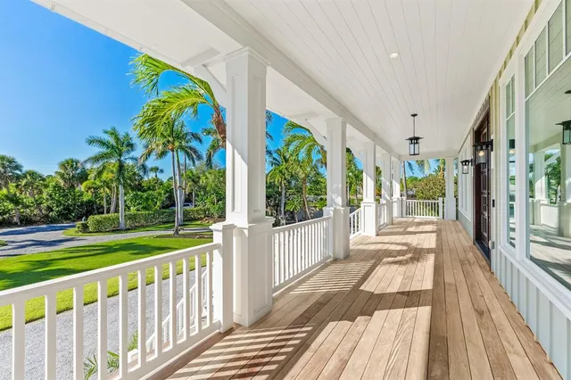 $13,500,000 | 4070 Loomis Avenue, Boca Grande, FL 33921