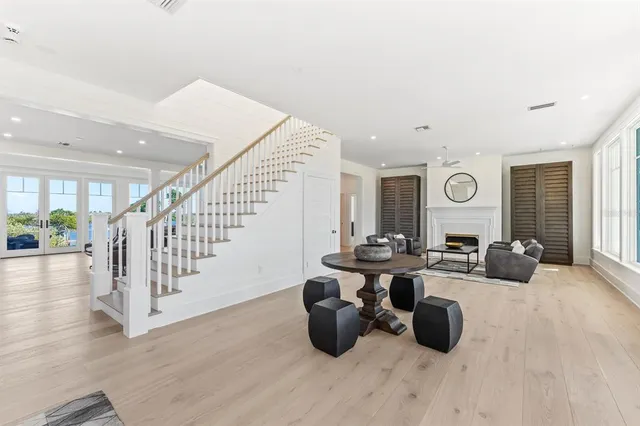 $13,500,000 | 4070 Loomis Avenue, Boca Grande, FL 33921