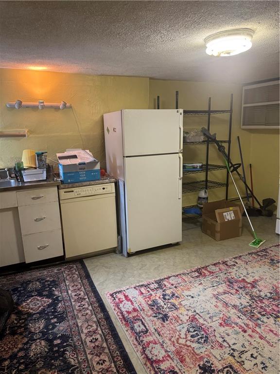 1725 Edwards Way Pittsburgh, PA 15203 - Photo 18 of 32 Gallery Image 18