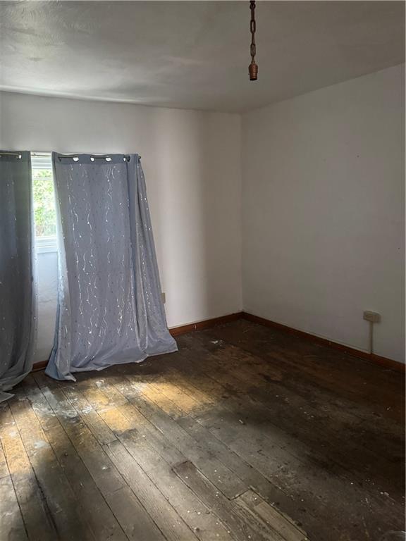 1725 Edwards Way Pittsburgh, PA 15203 - Photo 8 of 32 Gallery Image 8