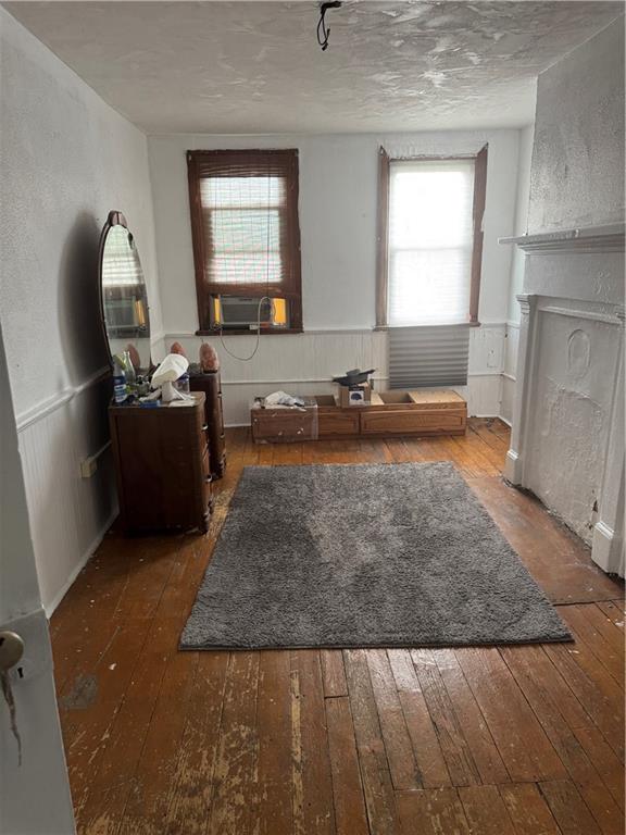1725 Edwards Way Pittsburgh, PA 15203 - Photo 10 of 32 Gallery Image 10