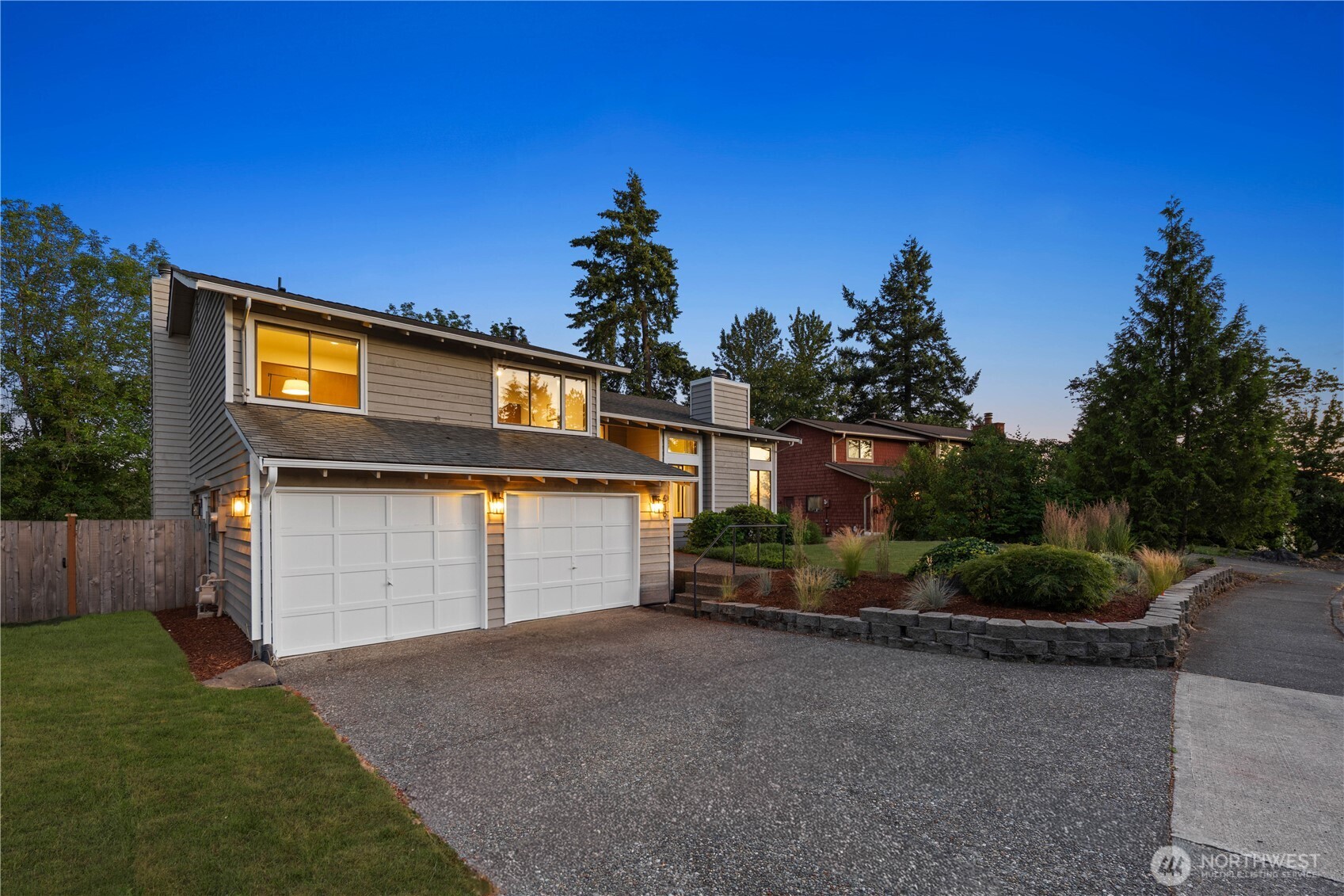 619 South 31st Street Renton, WA 98055 - Photo 2 of 33