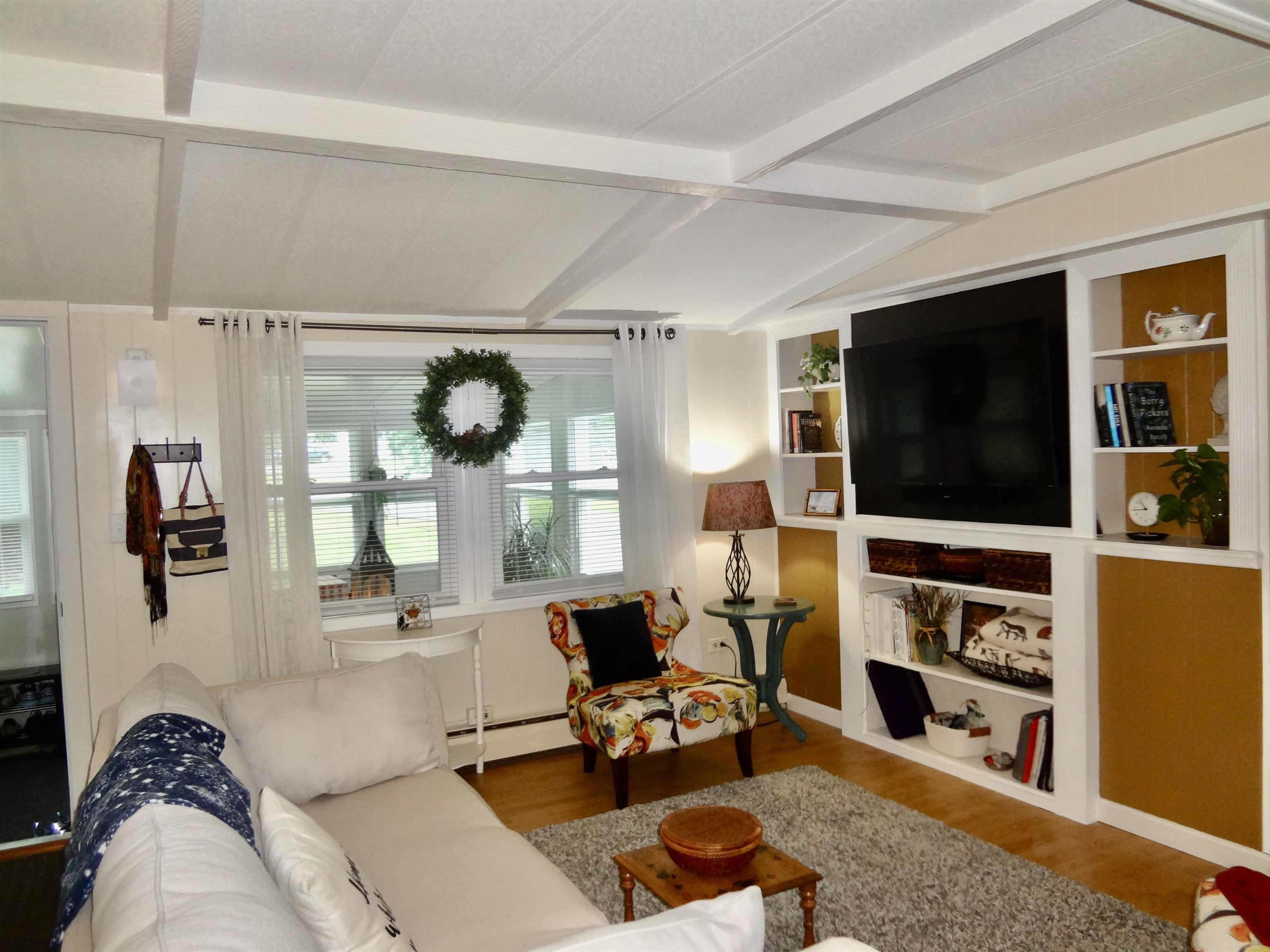 1 Northbrook Road Tilton, NH 03276 - Photo 8 of 33