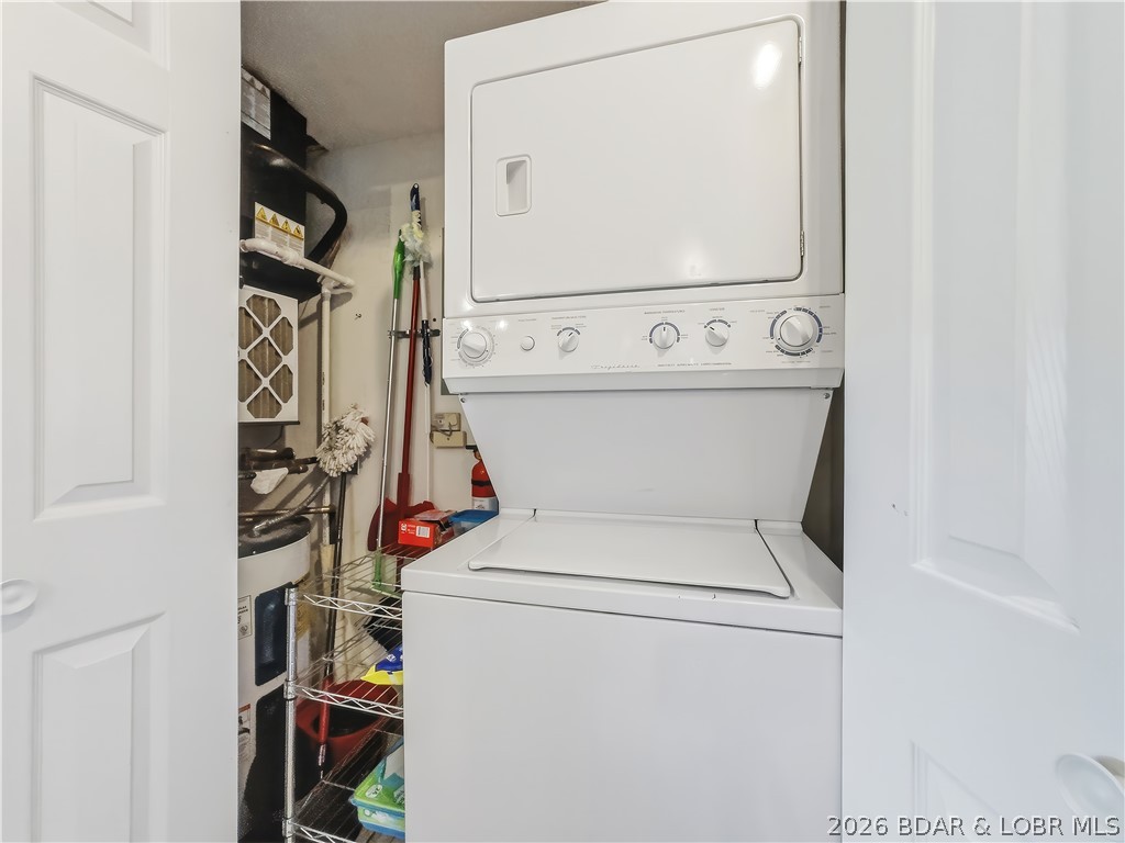 611 Lazy Days Road, Unit B12 Osage Beach, MO 65065 - Photo 27 of 41