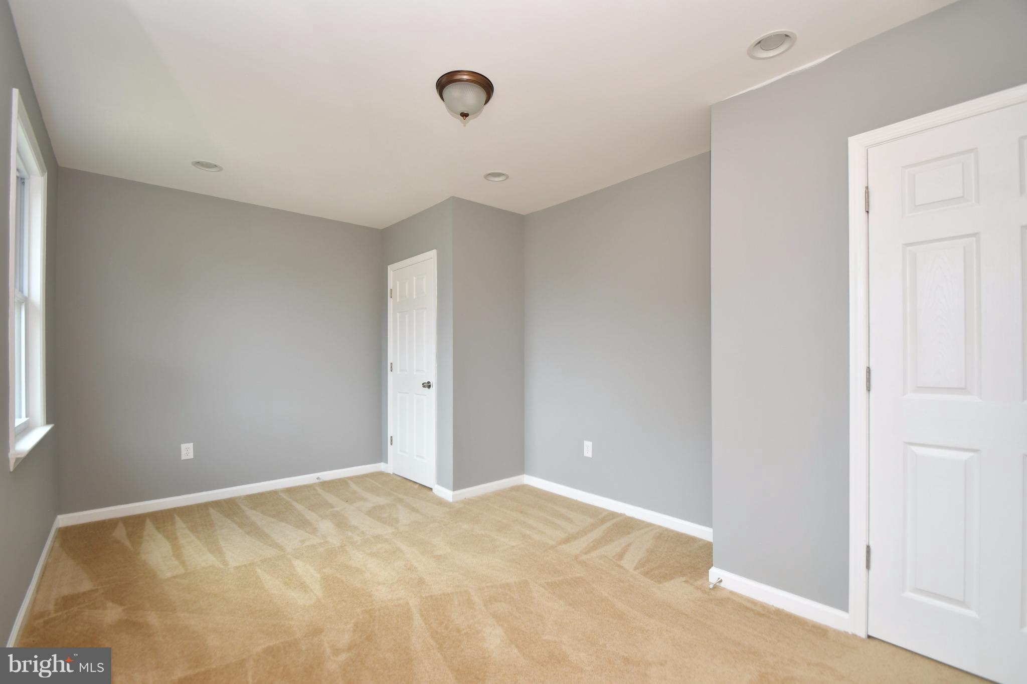 8209 Northview Road Baltimore, MD 21222 - Photo 14 of 30