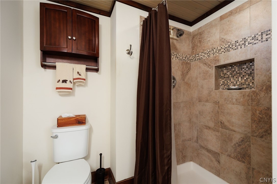 18490 Otter Point Road Orleans, NY 13640 - Photo 18 of 45 lower level - bath