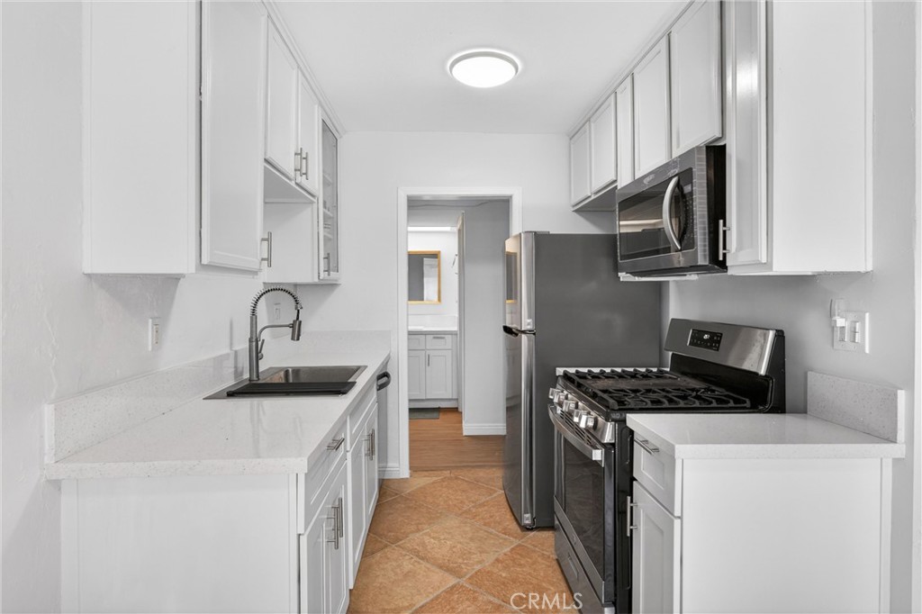 1470 West Lambert Road, Unit 263 La Habra, CA 90631 - Photo 14 of 35