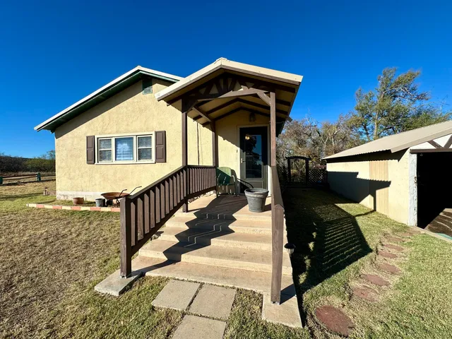 $395,000 | 590 Farm To Market Road 1065, Flomot, TX 79234