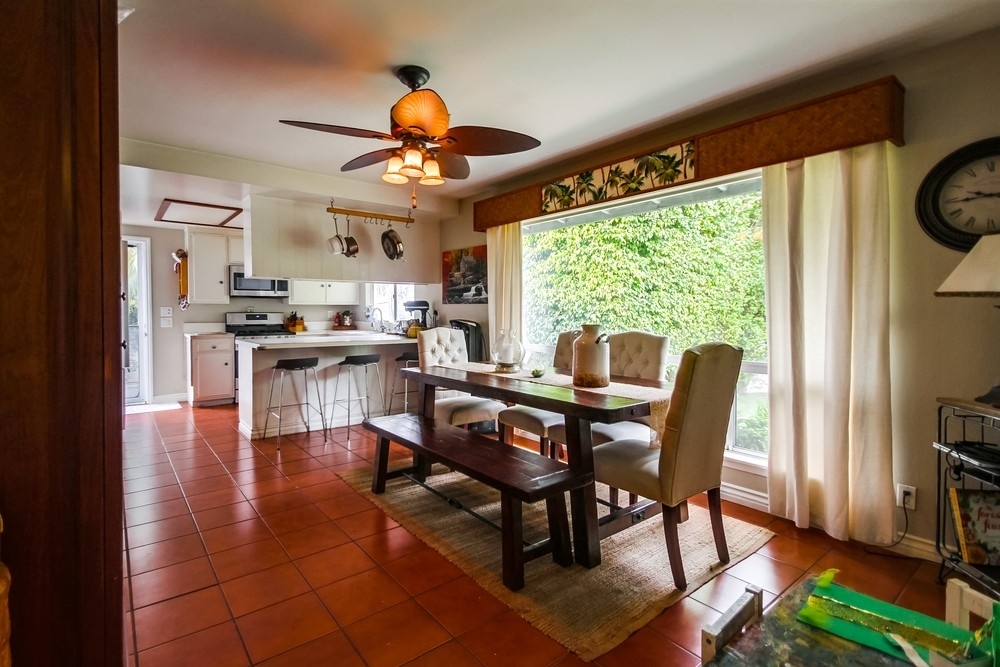 665 Requeza Street Encinitas, CA 92024 - Photo 6 of 25 Gallery Image 6