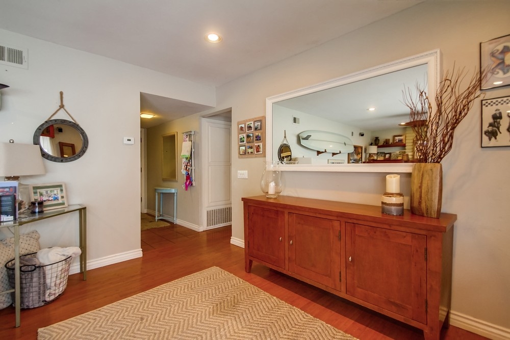 665 Requeza Street Encinitas, CA 92024 - Photo 9 of 25 Gallery Image 9