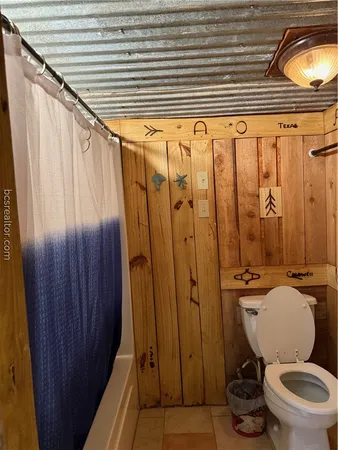a view of a bathroom