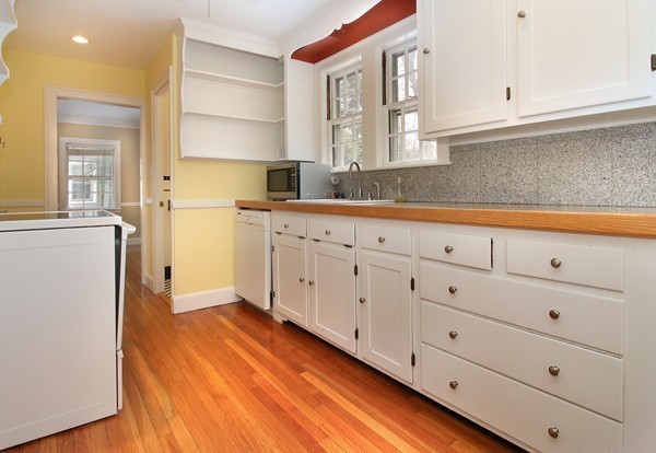 91 Channing Road Belmont, MA 02478 - Photo 4 of 21 Gallery Image 4