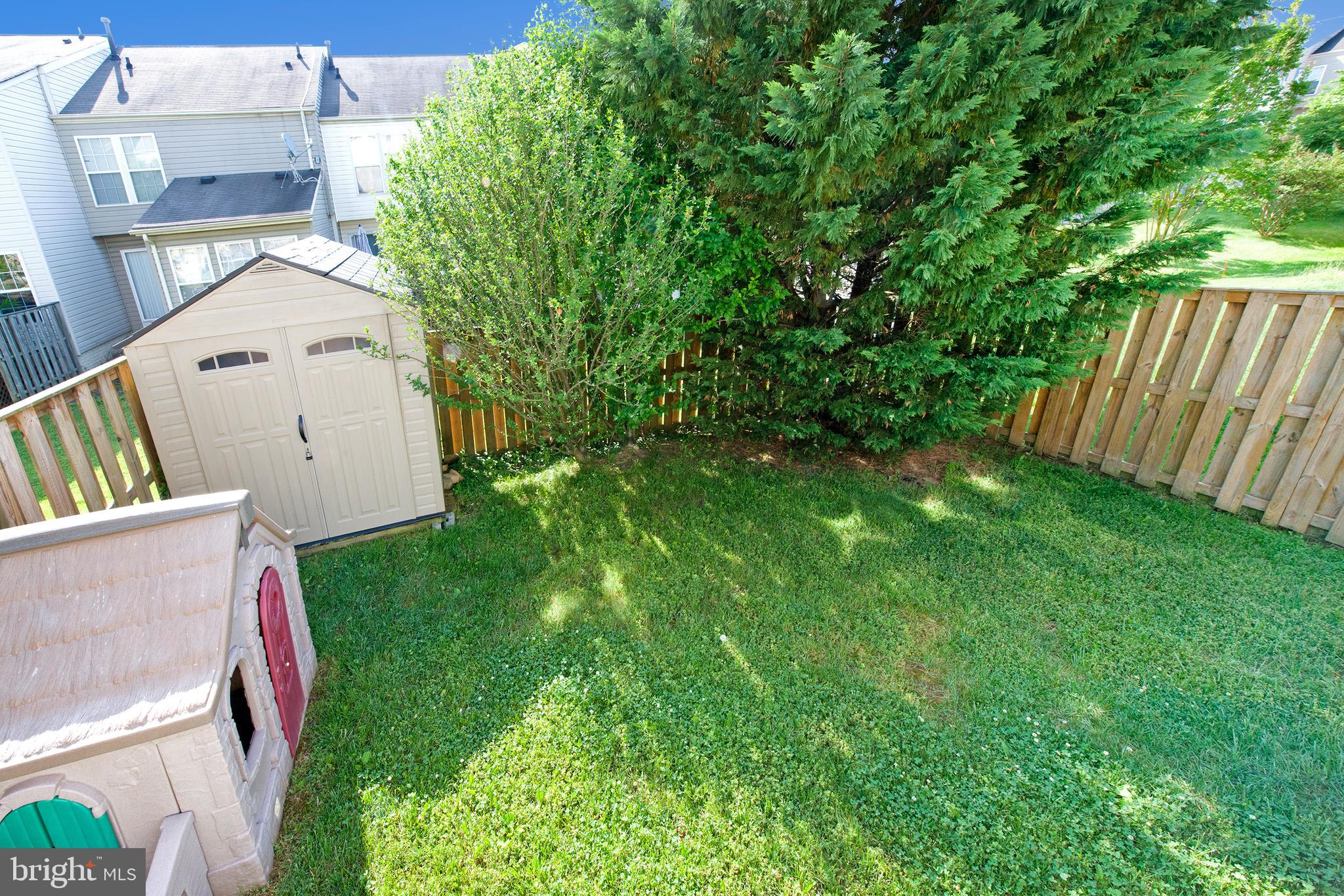 9817 Finsbury Road Baltimore, MD 21237 - Photo 33 of 36 Fully privacy fence in large rear yard