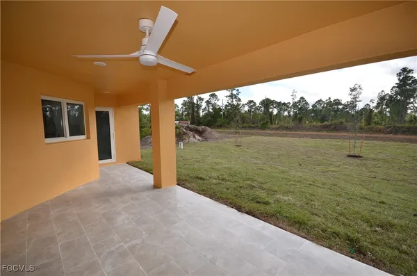 $2,600 | 1132 Edelweiss Street East, Lehigh Acres, FL 33974