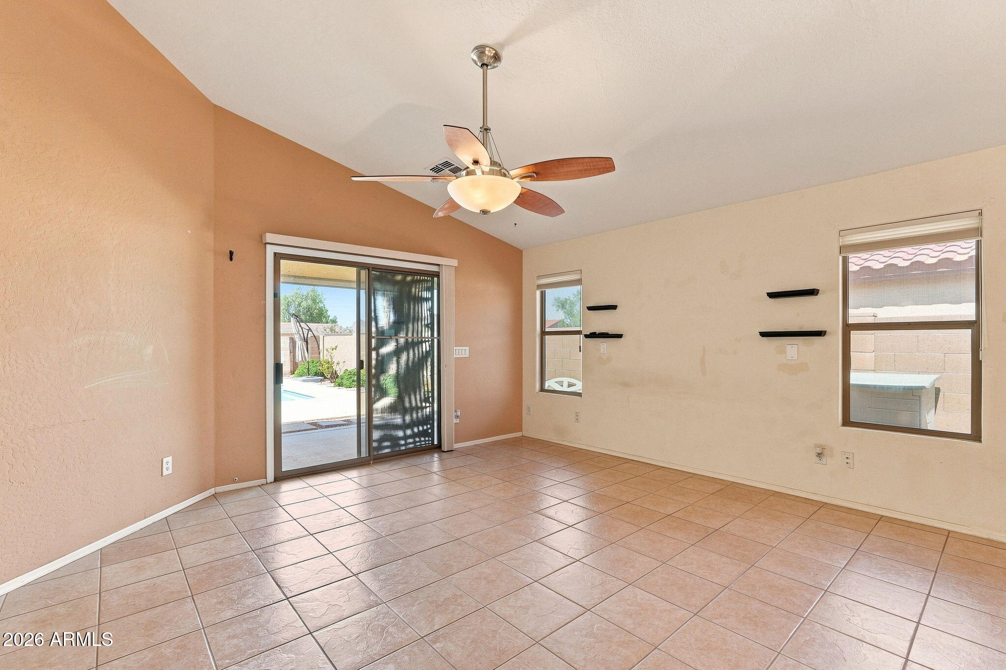 521 West Angus Road San Tan Valley, AZ 85143 - Photo 10 of 43 010_ListerPros