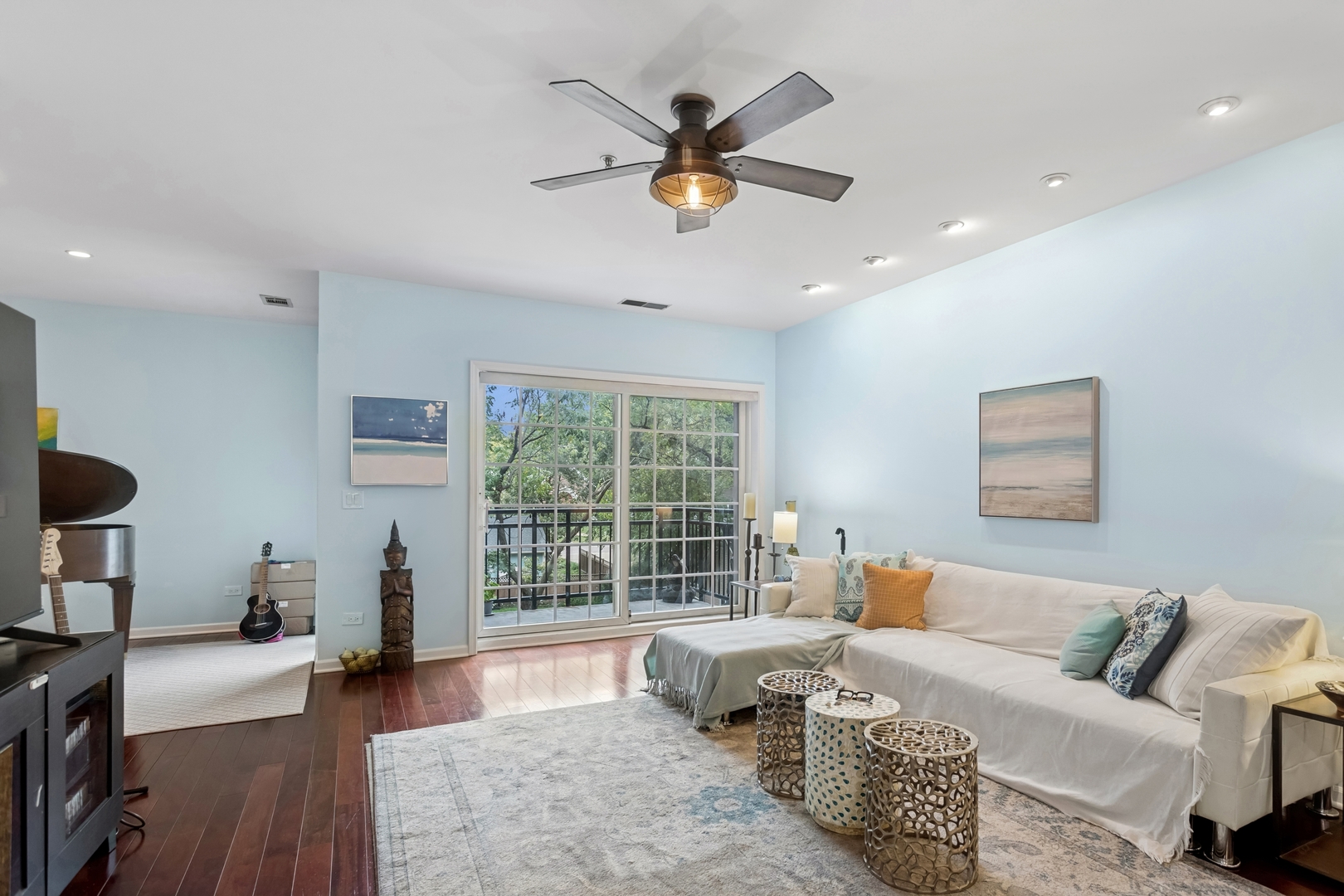 501 Forest Avenue, Unit 305 Glen Ellyn, IL 60137 - Photo 4 of 22