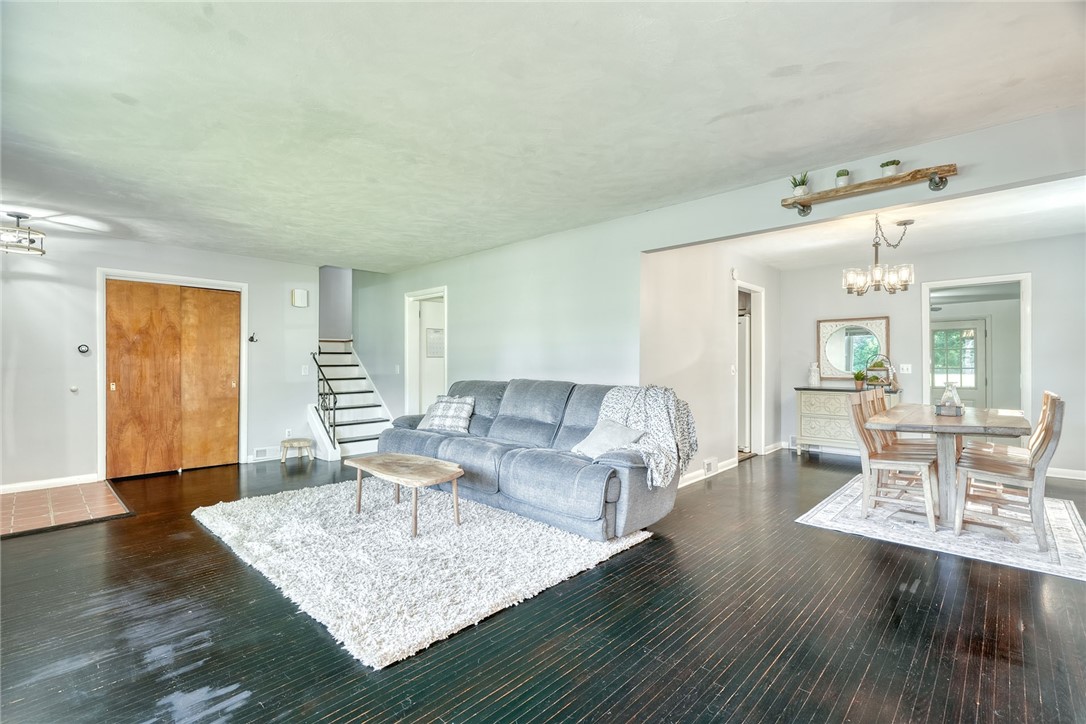 1038 Whalen Road Penfield, NY 14526 - Photo 7 of 46 spacious! family room with wood burning fireplace