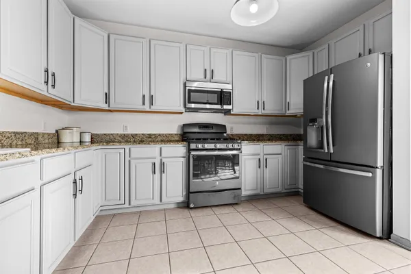 $197,000 | 1907 Paddock Court, Belvidere, IL 61008