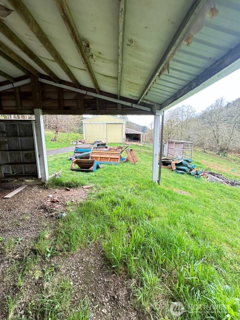 431 Highland Valley Road Morton, WA 98356 - Photo 17 of 34 a view of a garage