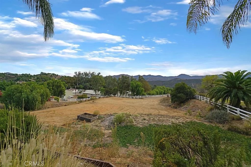 2560 Avenida Ocotillo Alpine, CA 91901 - Photo 28 of 30