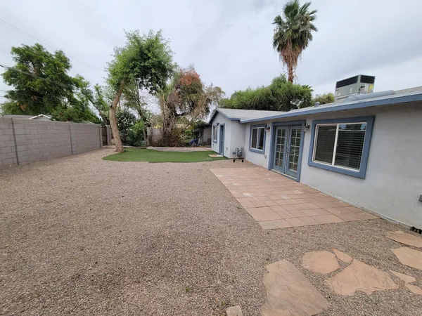 $4,200 | 535 West 15th Street, Tempe, AZ 85281